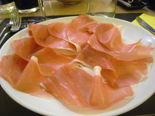 Mangiare prosciutto crudo in gravidanza